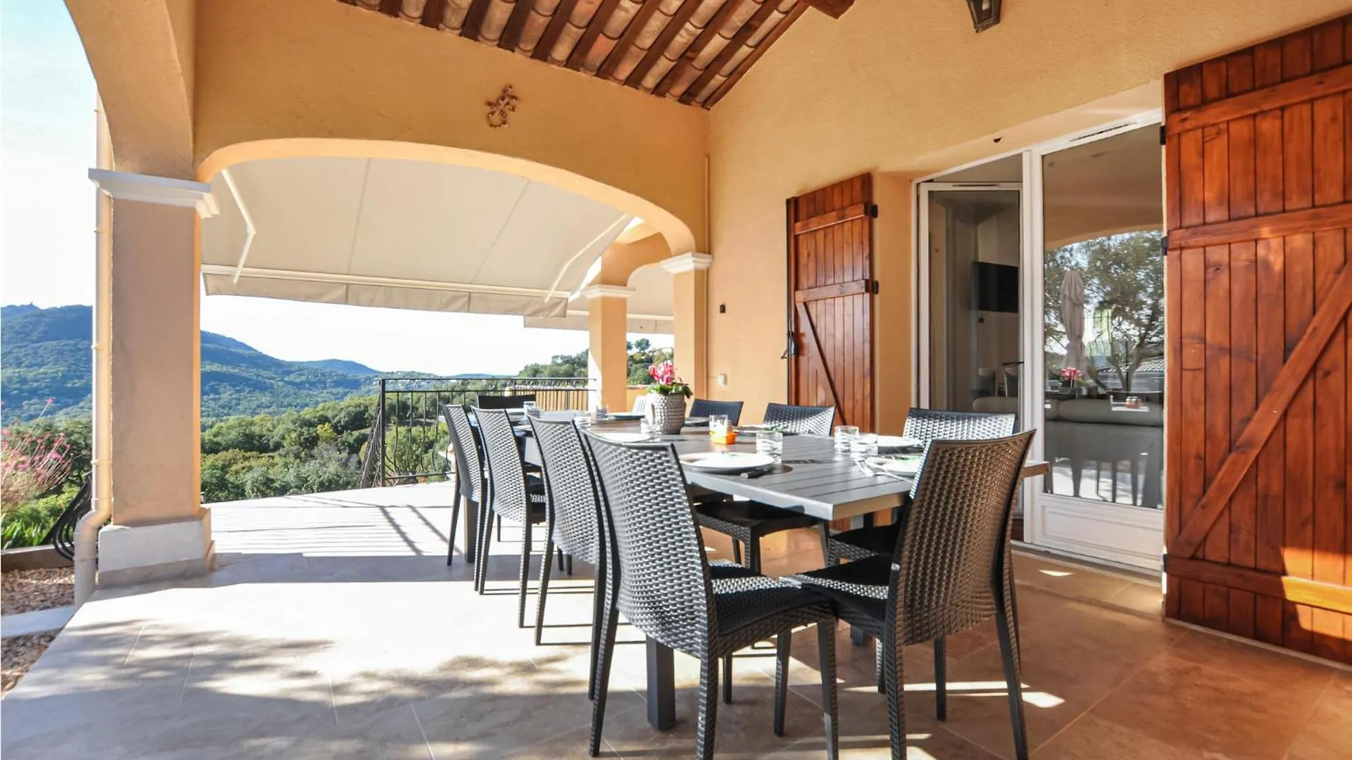 Beautiful Home In L, Adrets De Lesterel Les Adrets-de-l'Esterel Holiday home